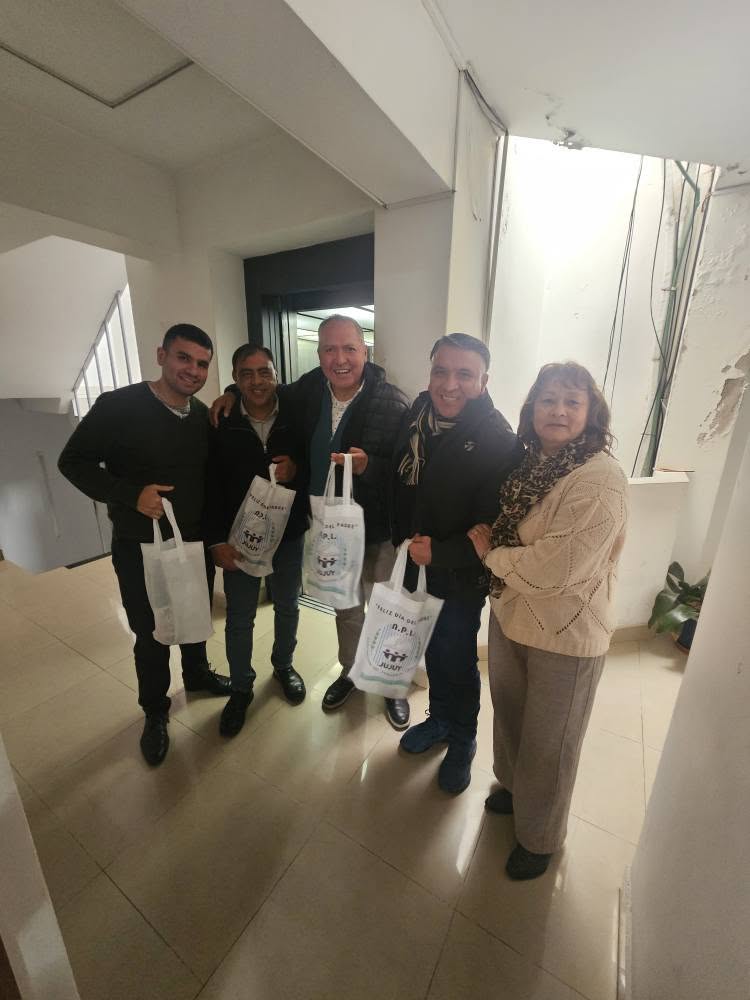 Día del Padre a nuestros afiliados.